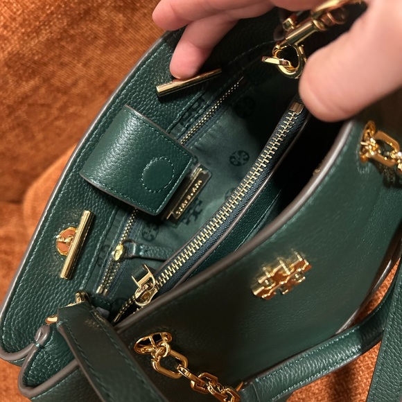 Tory Burch Carter Small Tote Handbag - Picture 4 of 7